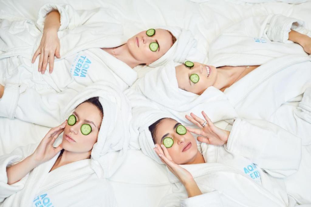Aquaperla Hotel & Spa 基希讷乌 外观 照片