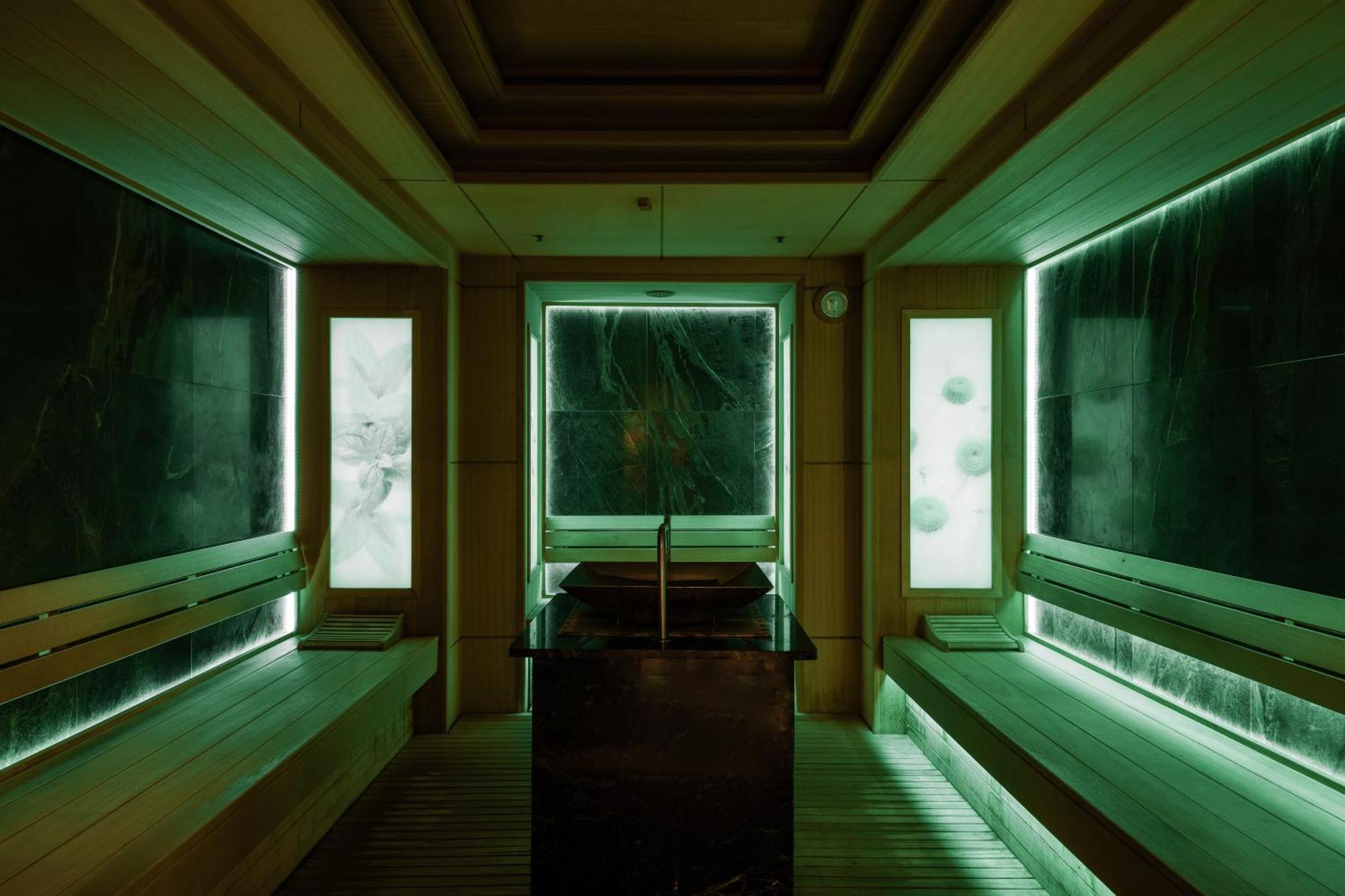 Aquaperla Hotel & Spa 基希讷乌 外观 照片