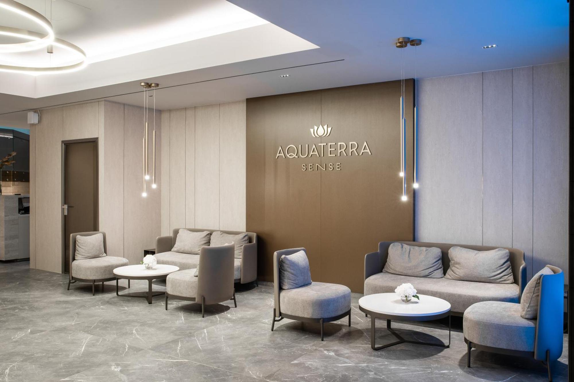 Aquaperla Hotel & Spa 基希讷乌 外观 照片