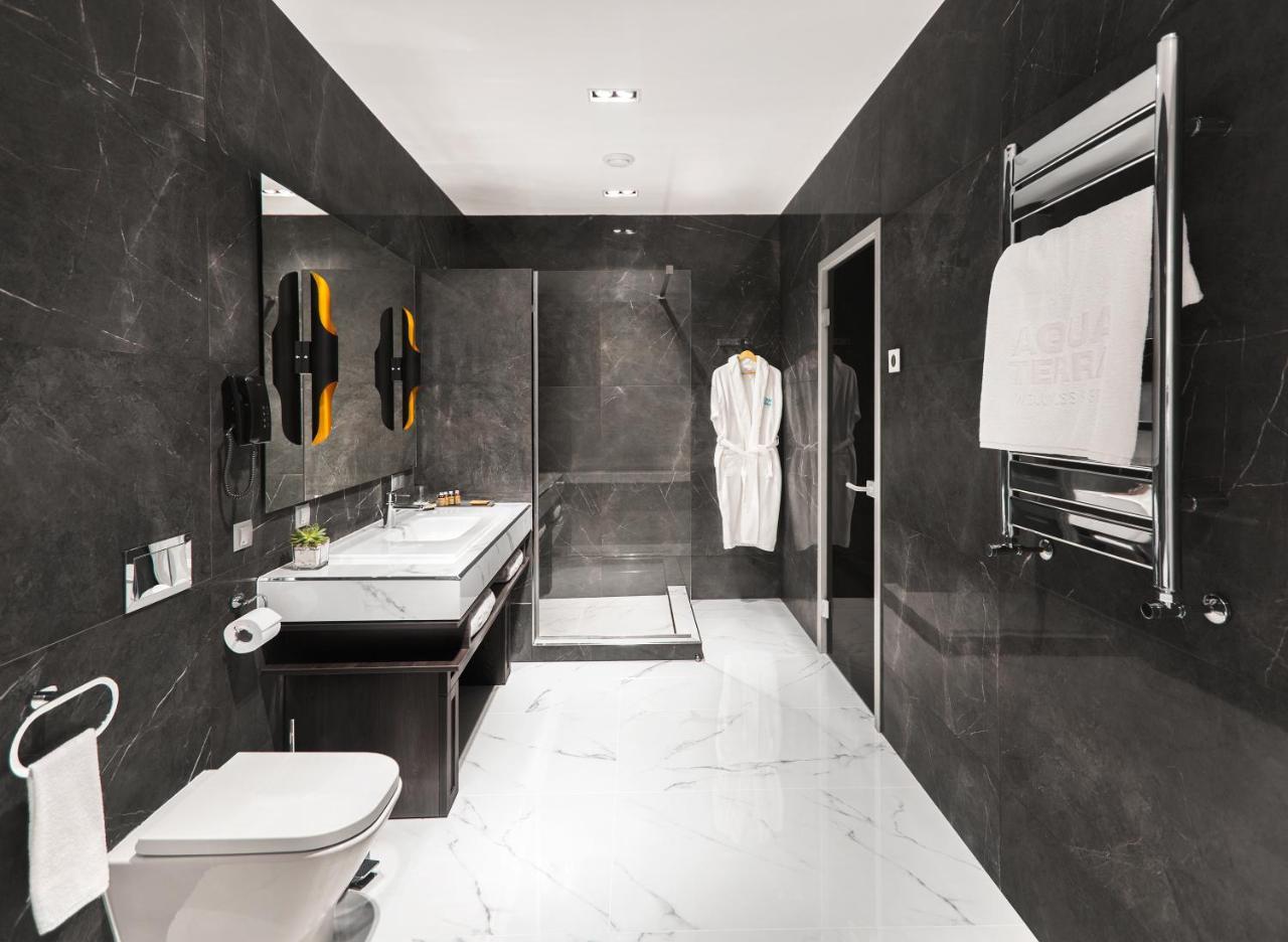 Aquaperla Hotel & Spa 基希讷乌 外观 照片