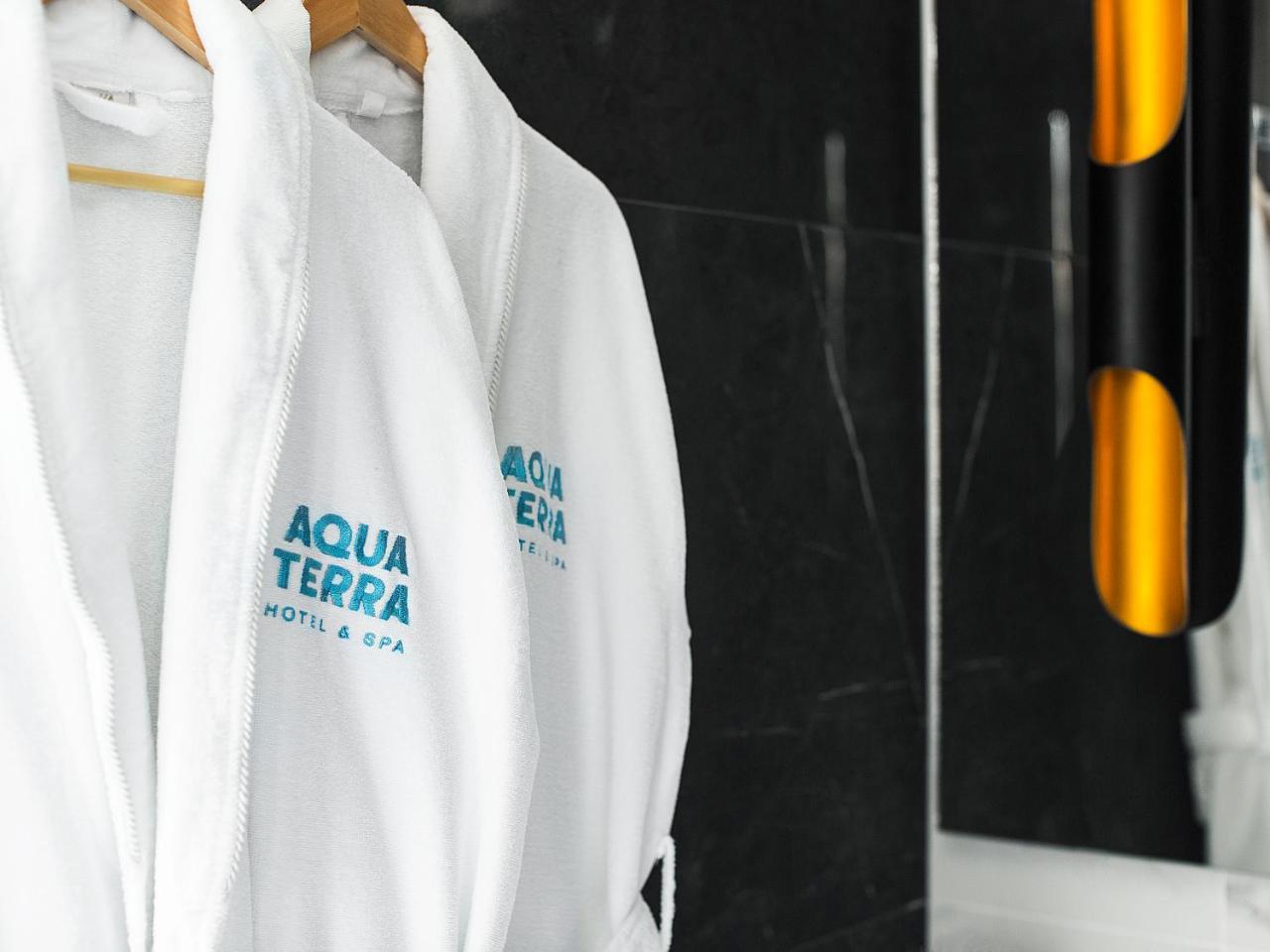 Aquaperla Hotel & Spa 基希讷乌 外观 照片