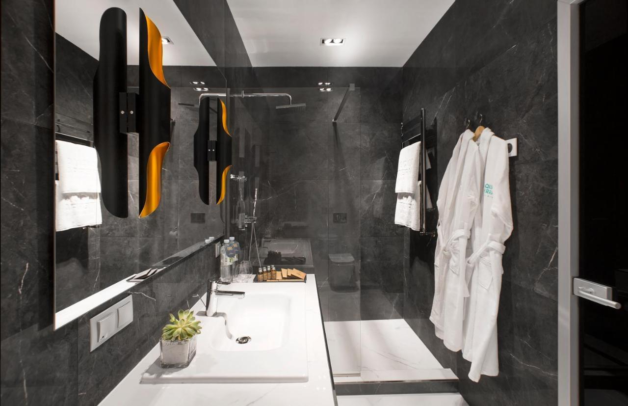 Aquaperla Hotel & Spa 基希讷乌 外观 照片